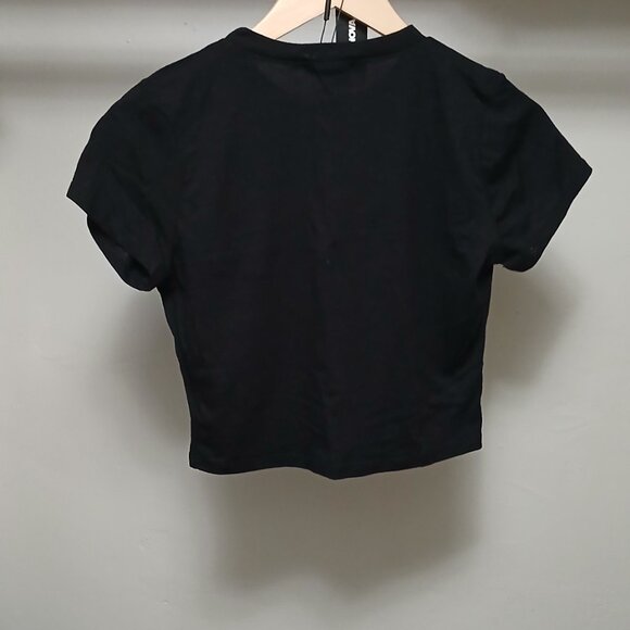 Woman's crop top - Picture 5 of 8